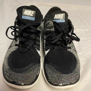 Nike Free 4.0 Flyknit